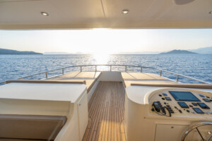 lycian dream trawler flybridge