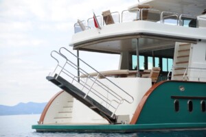 Golden Story Trawler