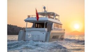 بواسطة سفينة صيد cf 6