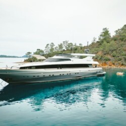 Crocus Motor Yacht