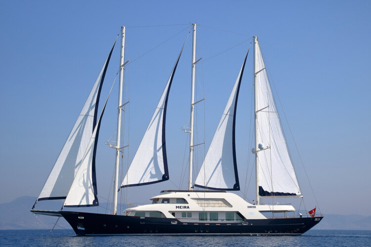 meria-motor-sailer-simay-yacht-charters