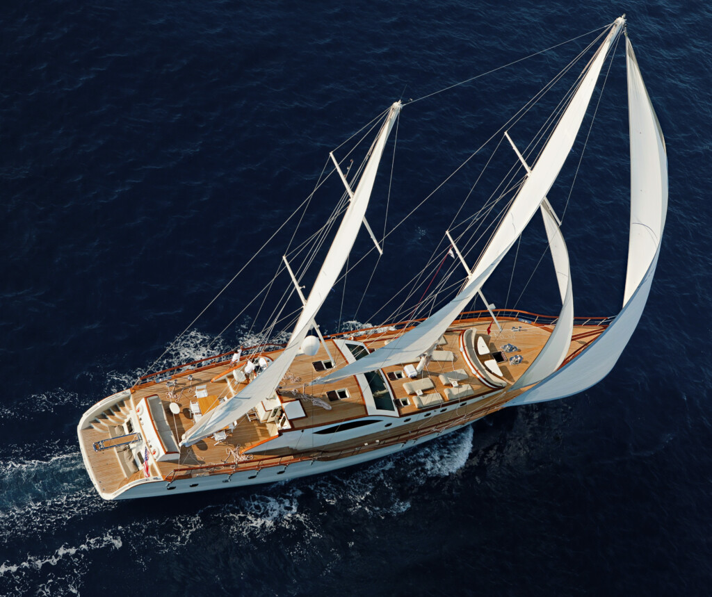 miss b motorsailer yacht