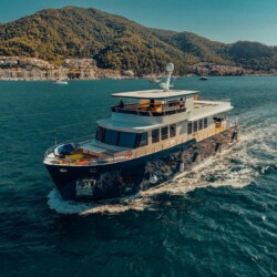 beluga trawler