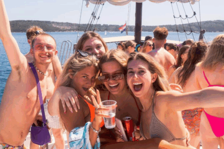 rental trawler yacht